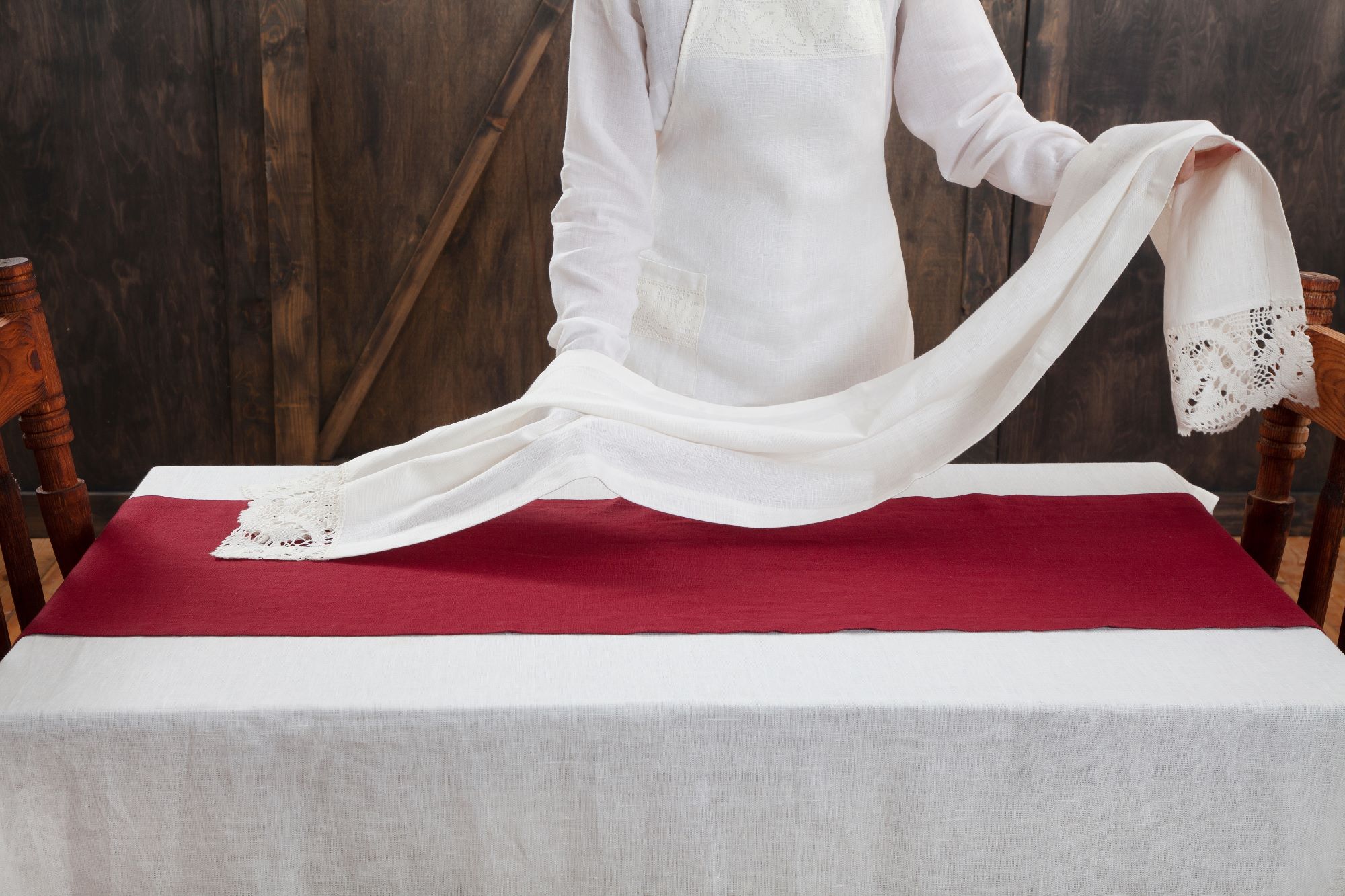 Table Linens Shutterstock 2404712133